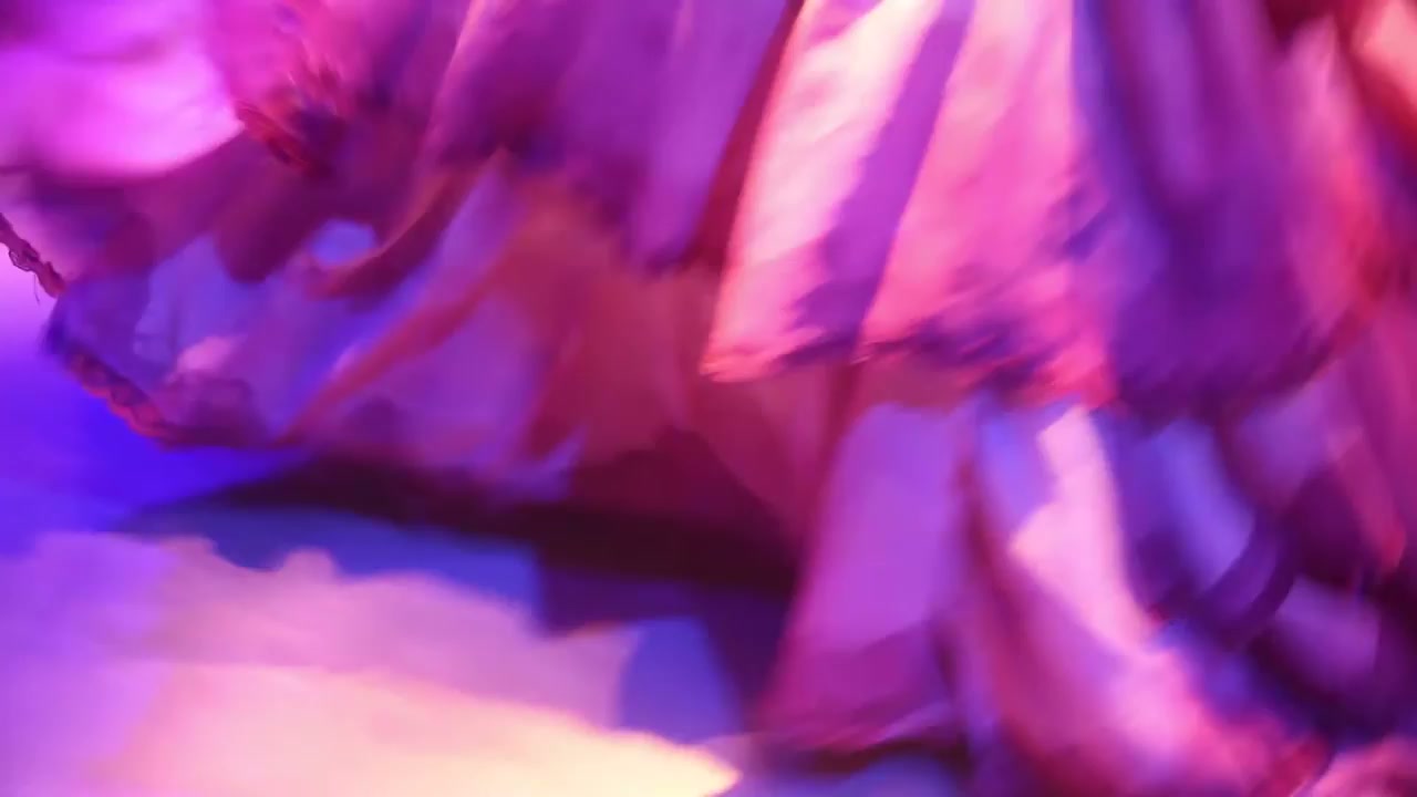 Movimento e luz violeta em Doroteia e eu